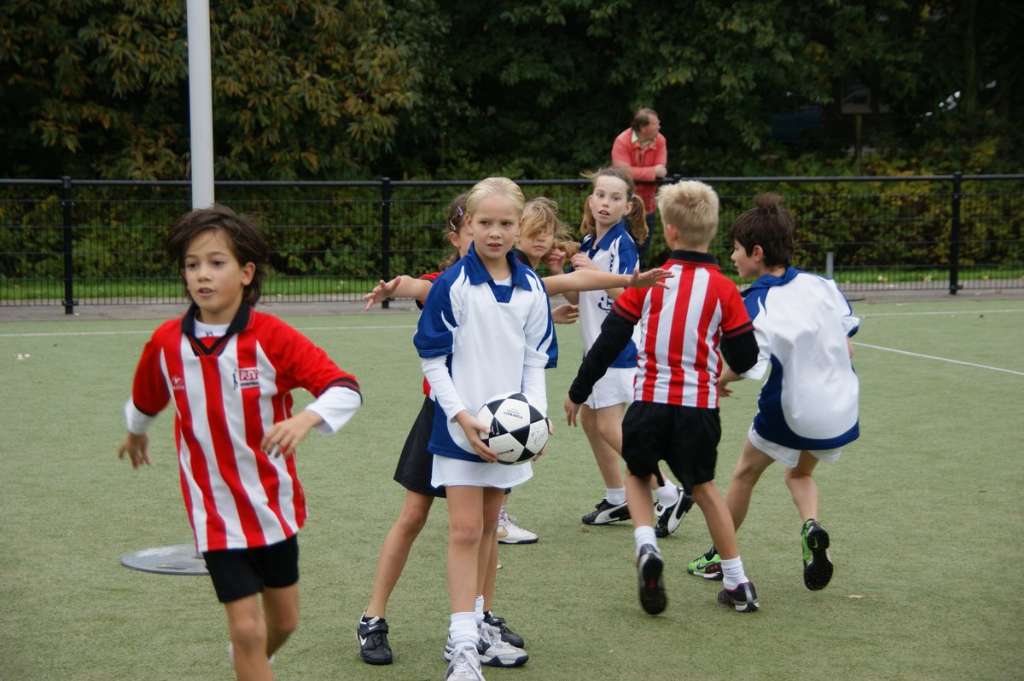Korfbal E1  2 oktober-8.JPG